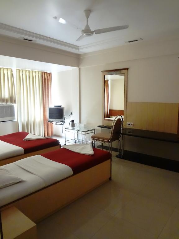Hotel Ashwin Bombay Exterior foto