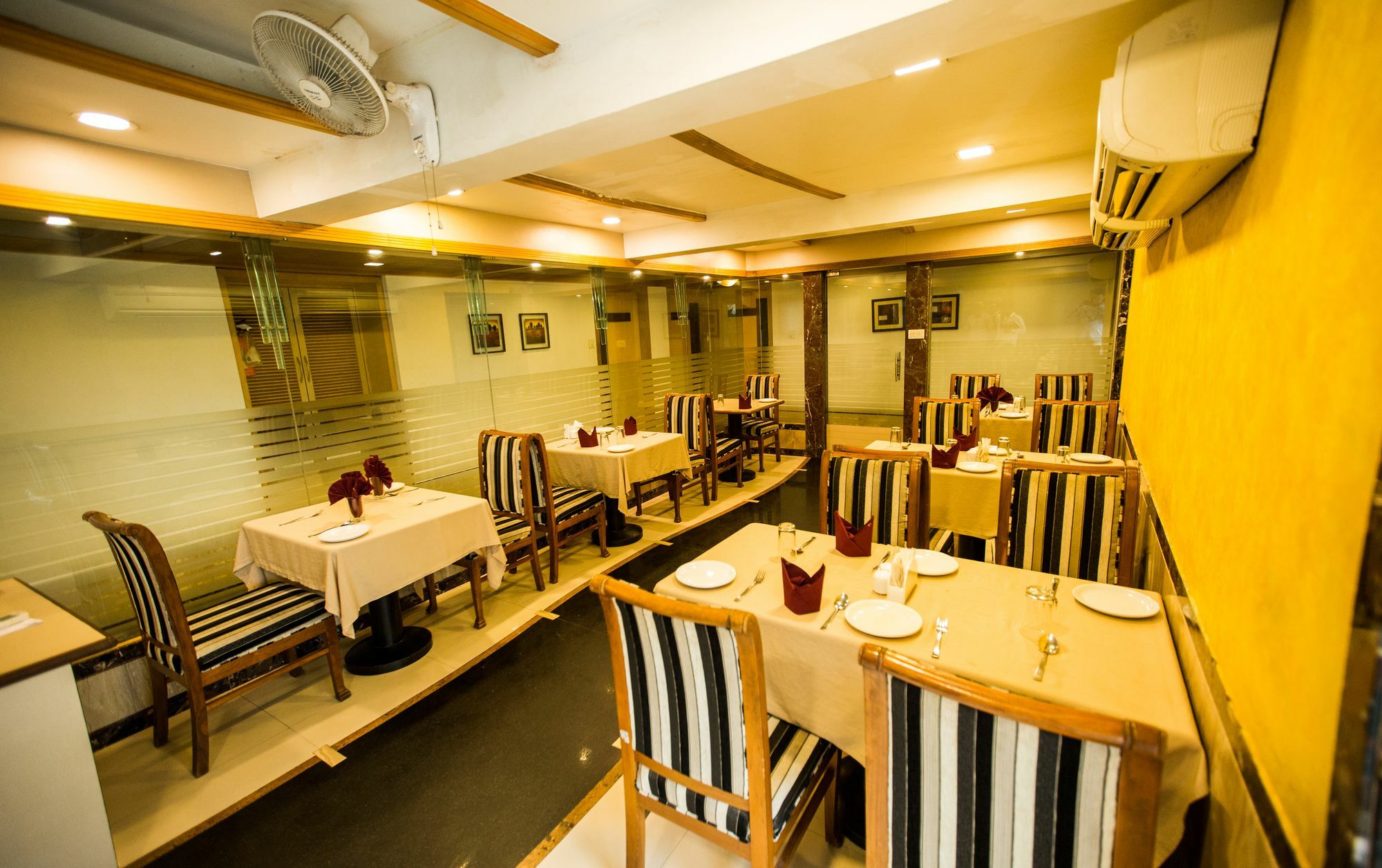 Hotel Ashwin Bombay Exterior foto